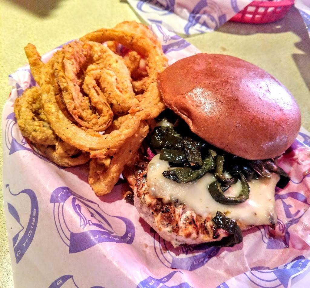 EZs Brick Oven and Grill | restaurant | 6498 N New Braunfels Ave, San Antonio, TX 78209, USA | 2108281111 OR +1 210-828-1111