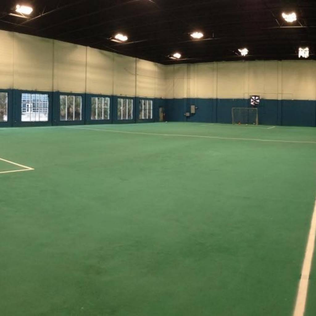 HD Orlando Indoor Sports Center | restaurant | 320 Clear Lake Way, Orlando, FL 32805, USA | 4073763176 OR +1 407-376-3176