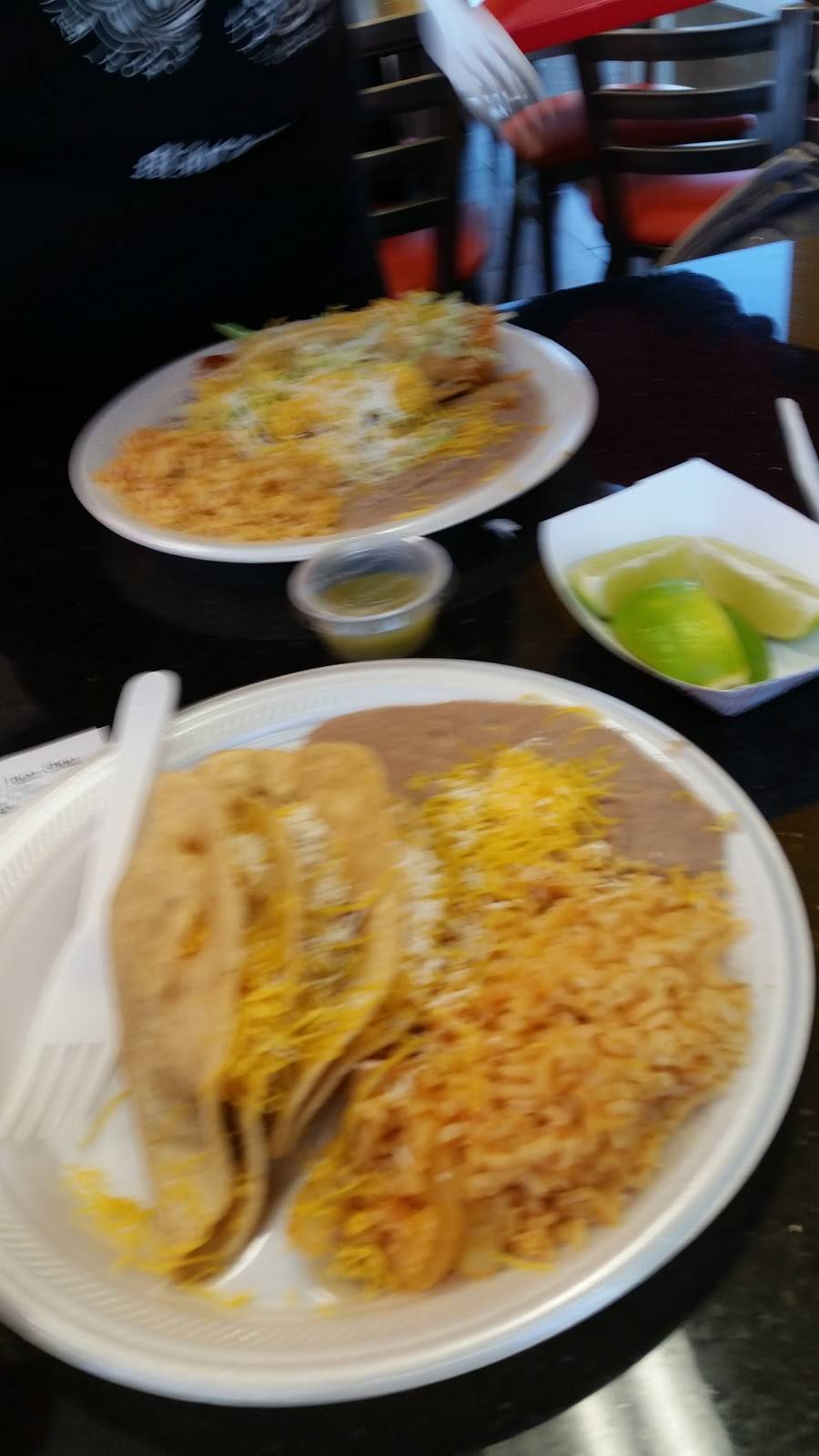 Robertos | restaurant | 7251 W Azure Dr, Las Vegas, NV 89130, USA | 7026451844 OR +1 702-645-1844