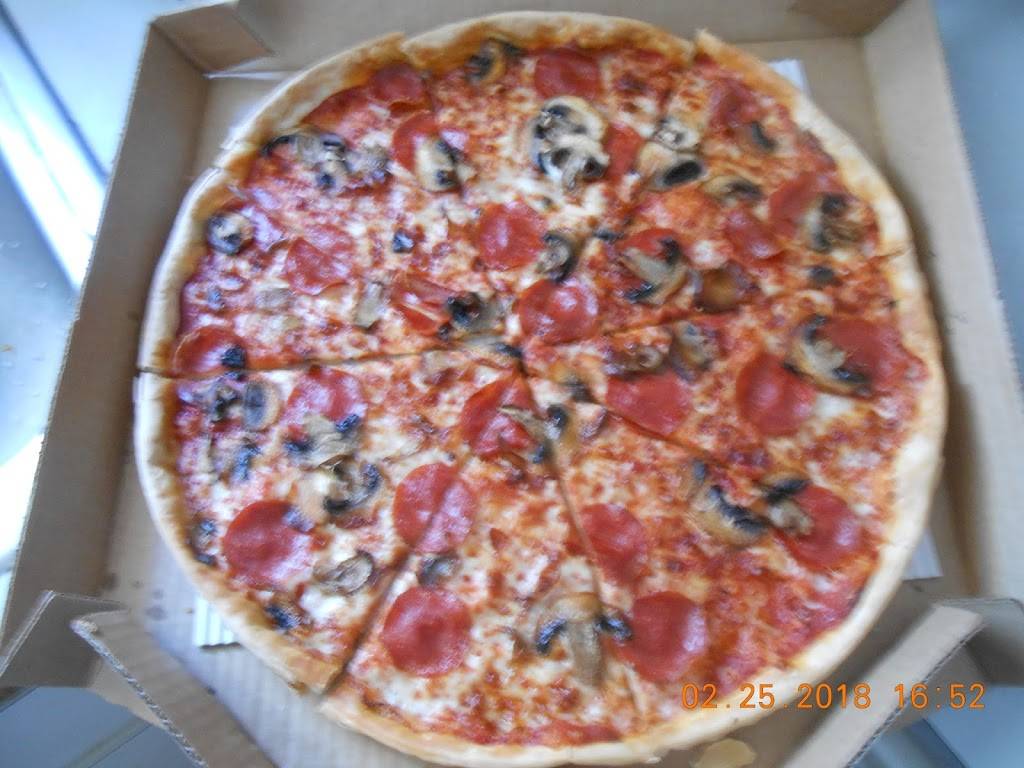 Pizza Hut | meal takeaway | 2311 Santa Barbara Blvd Suite 110, Cape Coral, FL 33991, USA | 2397722626 OR +1 239-772-2626