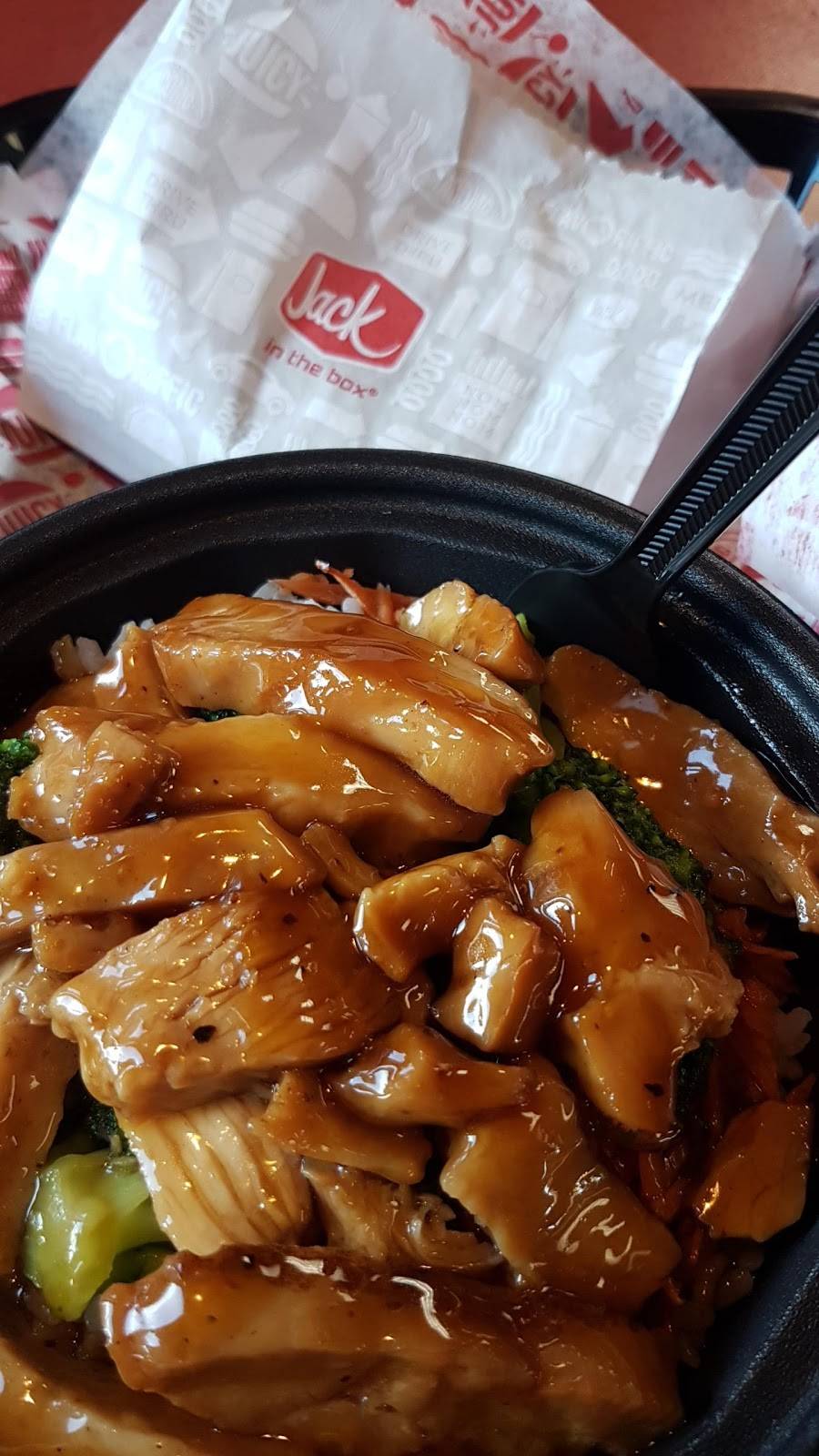 Jack in the Box | restaurant | 15855 Monterey Rd, Morgan Hill, CA 95037, USA | 4087789134 OR +1 408-778-9134