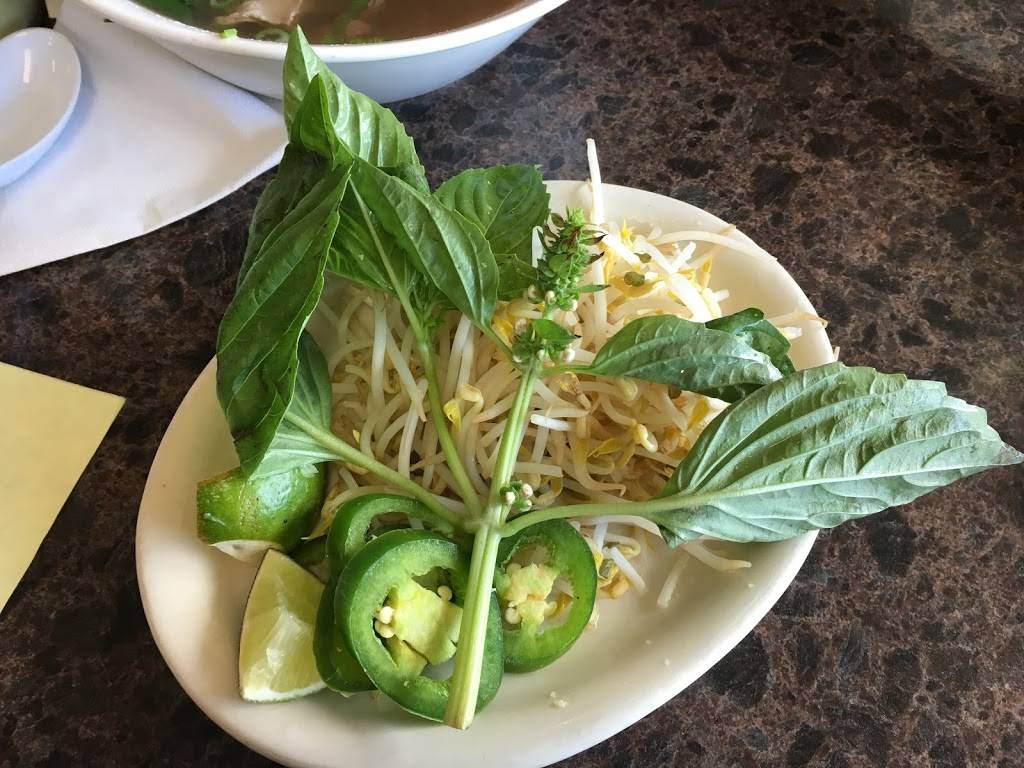 Pho One | restaurant | 2305 State Highway 121, Lewisville, TX 75067, USA | 9723158888 OR +1 972-315-8888