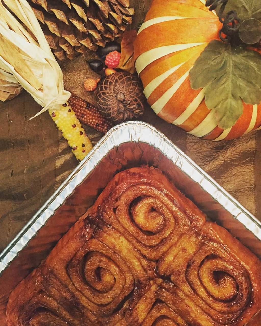 War Eagle Creekside Treats | meal takeaway | 11036 High Sky Inn Rd, Hindsville, AR 72738, USA | 4793570111 OR +1 479-357-0111