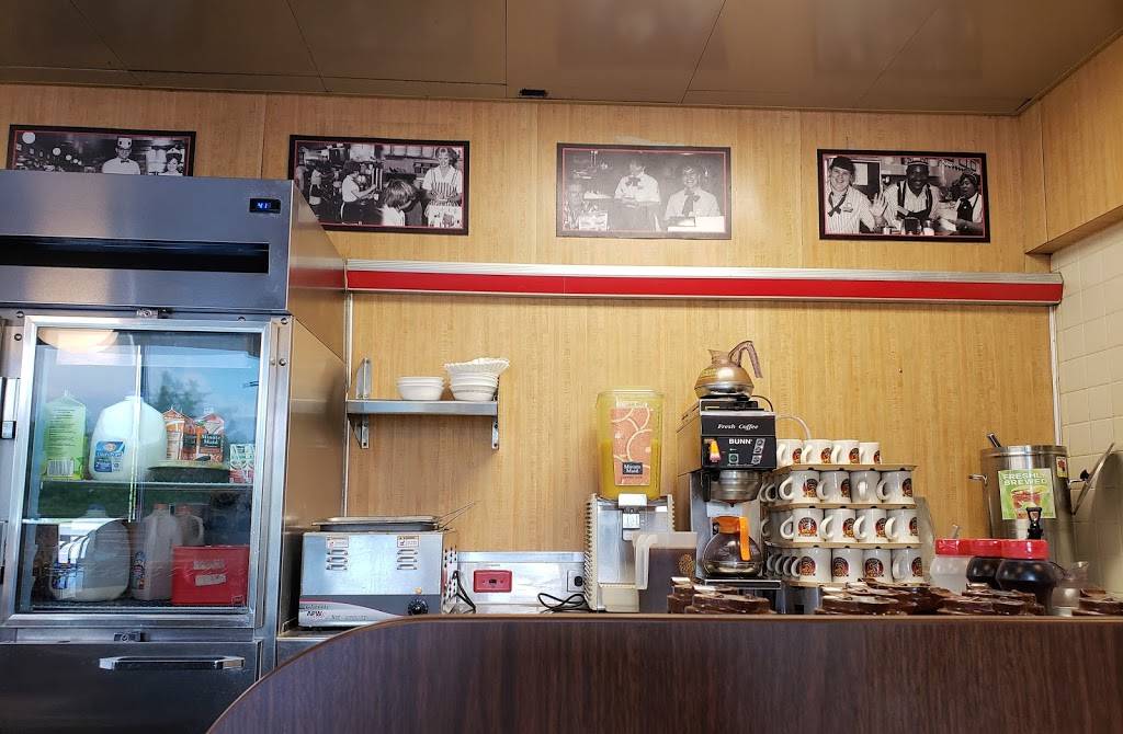 Waffle House | meal takeaway | 24148 Welcome Way Dr, Ruther Glen, VA 22546, USA | 8044484696 OR +1 804-448-4696