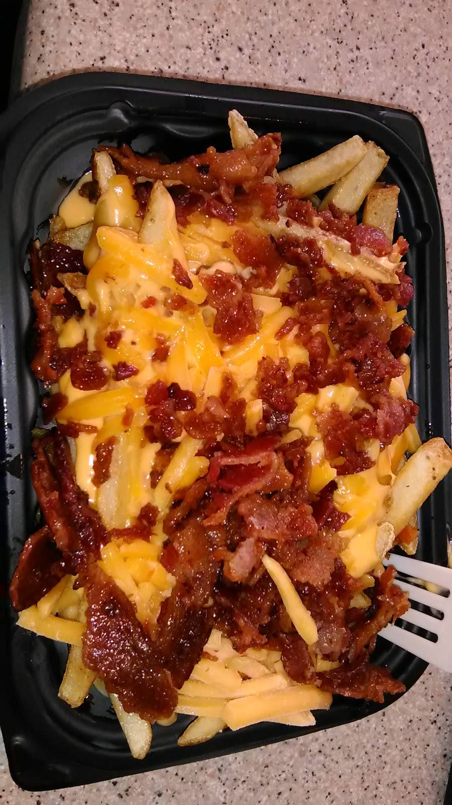 Wendys | restaurant | 950 S Orange Blossom Trail, Orlando, FL 32805, USA | 4072376297 OR +1 407-237-6297