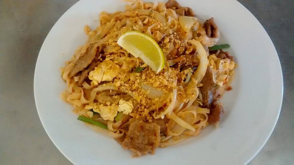 Royal Asian Fusion | restaurant | 844 6th St NW, Winter Haven, FL 33881, USA | 8632936888 OR +1 863-293-6888