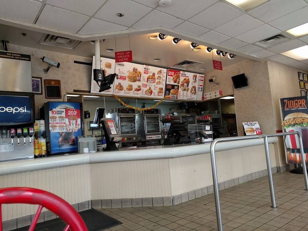 KFC | restaurant | 1300 Georgia St, Vallejo, CA 94590, USA | 7076431253 OR +1 707-643-1253