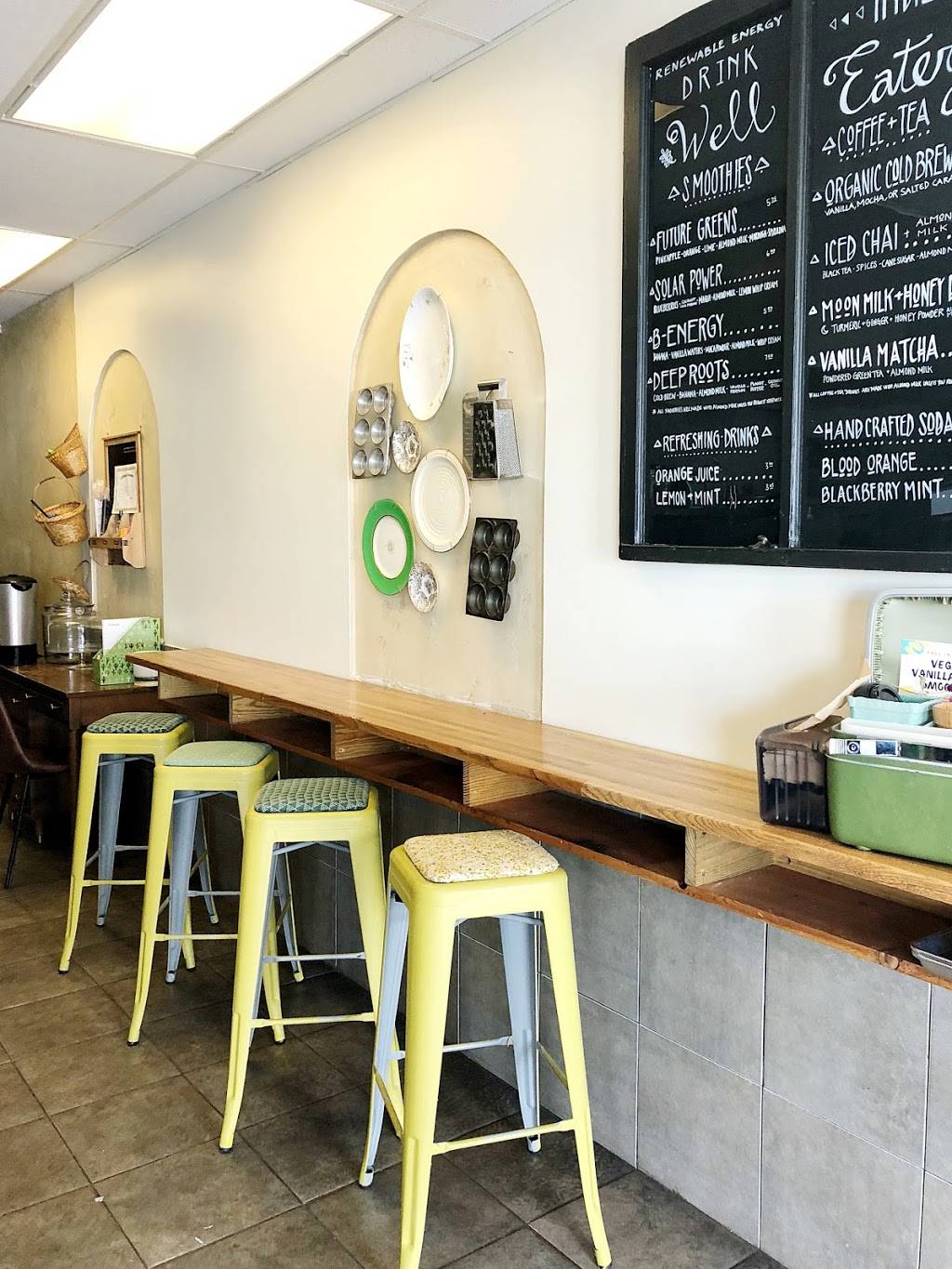 Indie Eatery | restaurant | 7827 Mexico Rd, St Peters, MO 63376, USA | 6363871000 OR +1 636-387-1000