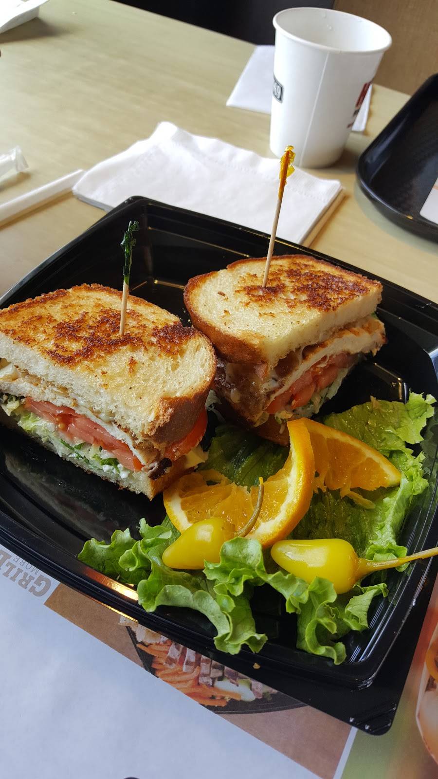 The Habit Burger Grill | meal takeaway | 22651 Ventura Blvd, Woodland Hills, CA 91364, USA | 8182252231 OR +1 818-225-2231