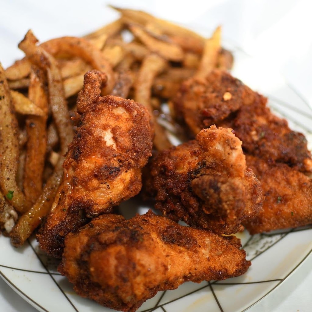 Sauce Me Up Wings | restaurant | Sundown Ln, DeSoto, TX 75115, USA | 4694872787 OR +1 469-487-2787