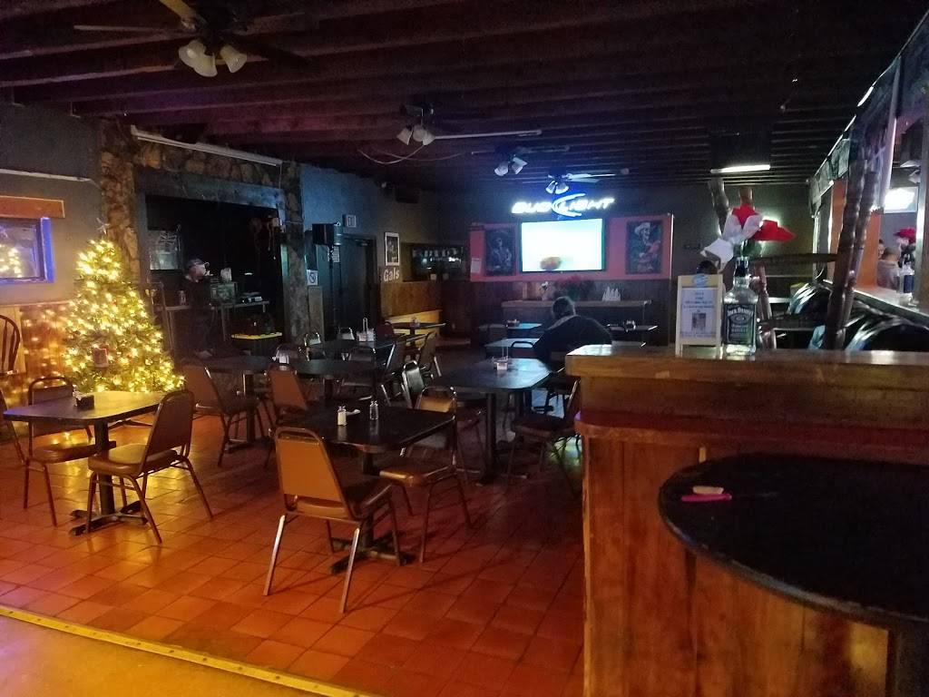 The Dive - Bar & Kitchen | restaurant | 5801 S Palo Verde Rd, Tucson, AZ 85706, USA | 5203674649 OR +1 520-367-4649