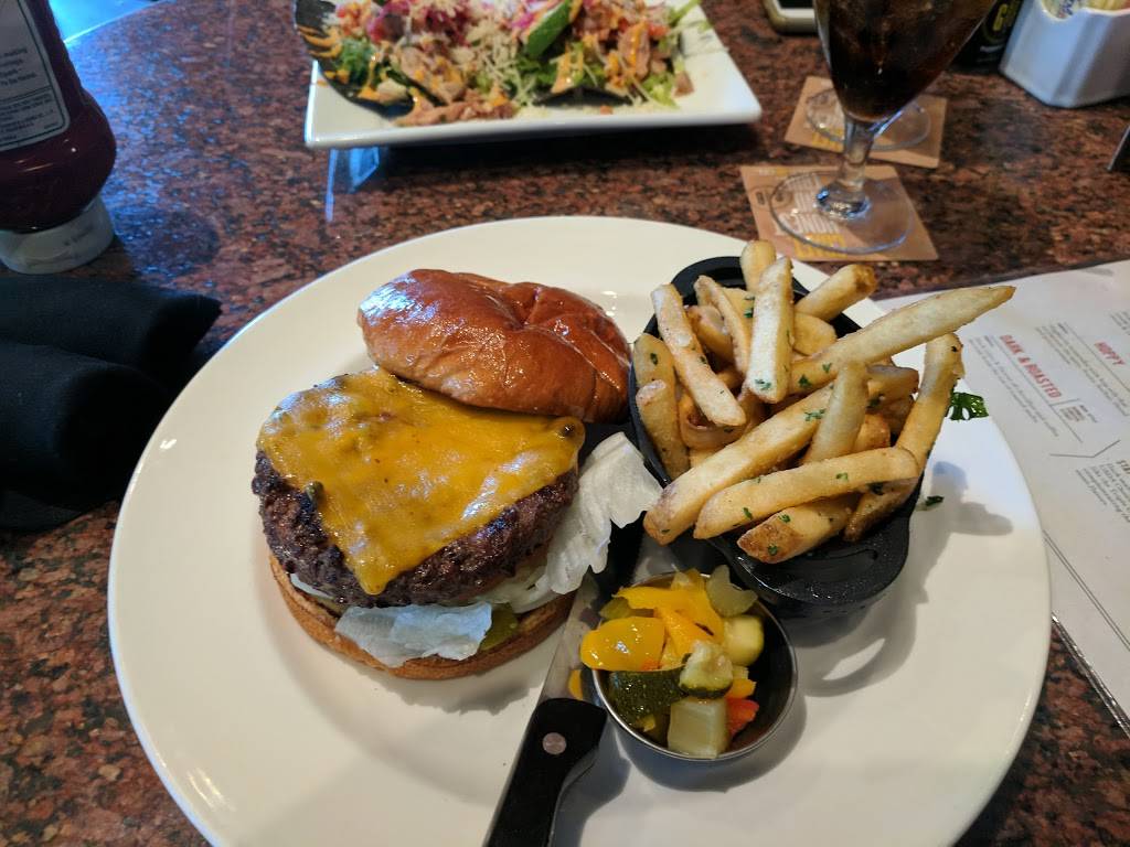 Gordon Biersch Brewery Restaurant | restaurant | 5010 Mission Center Rd, San Diego, CA 92108, USA | 6196881120 OR +1 619-688-1120