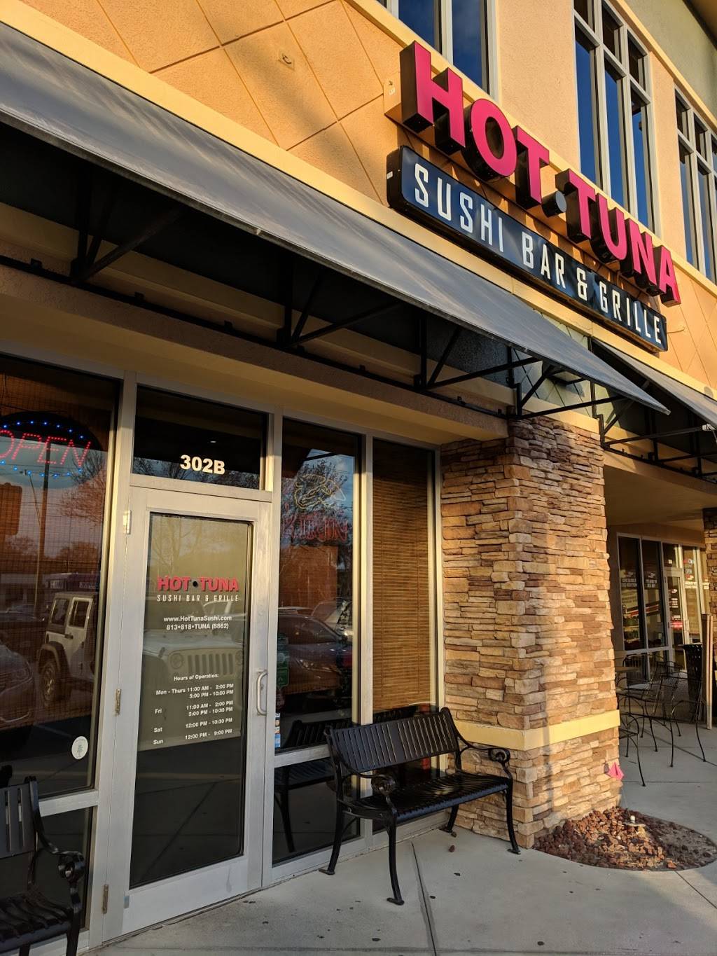 Hot Tuna Sushi Bar and Grille | restaurant | 3689 Tampa Rd, Oldsmar, FL 34677, USA | 8138188862 OR +1 813-818-8862