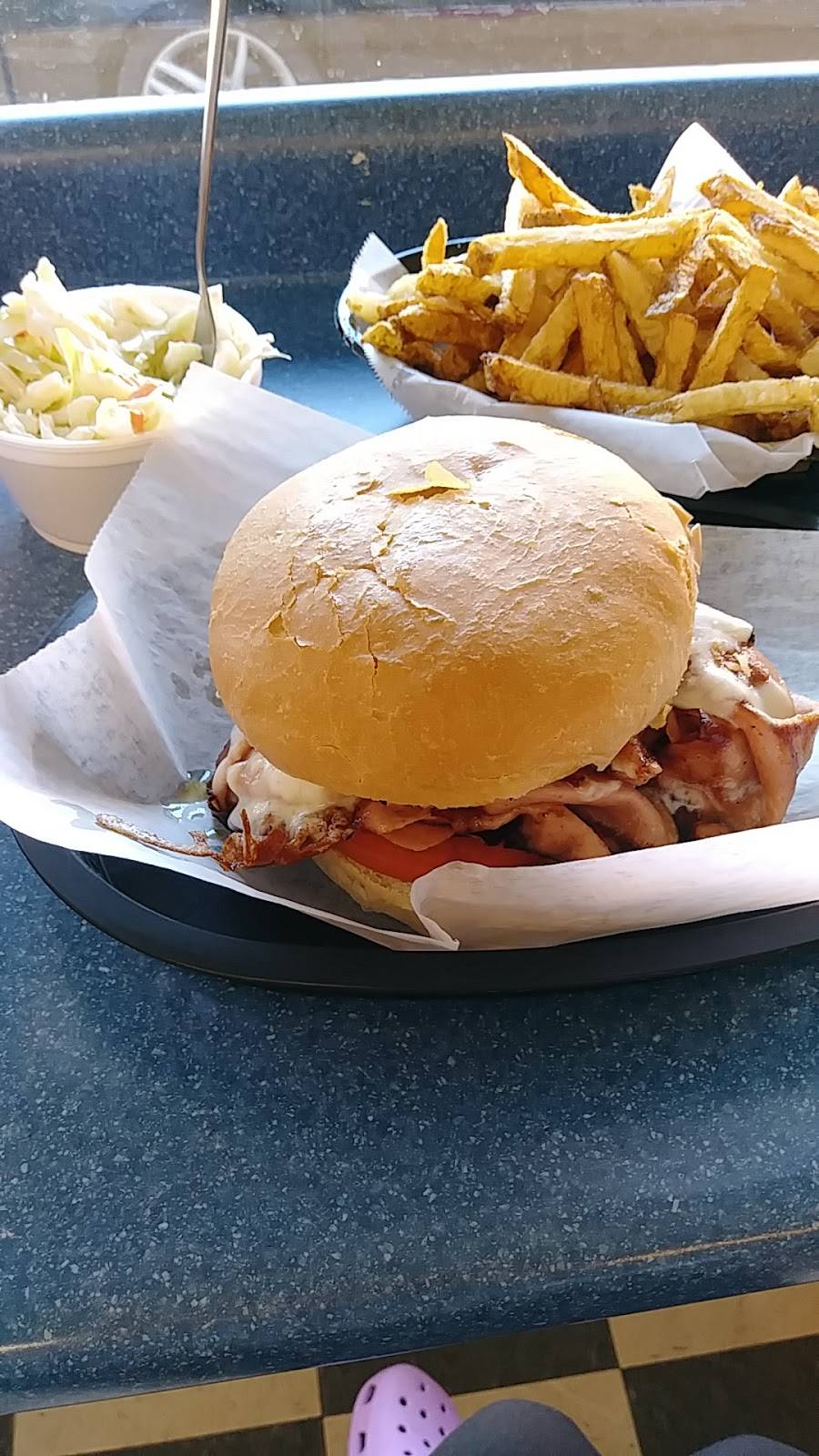 J&M Export Deli | restaurant | 5827 Washington Ave, Export, PA 15632, USA | 7247333680 OR +1 724-733-3680