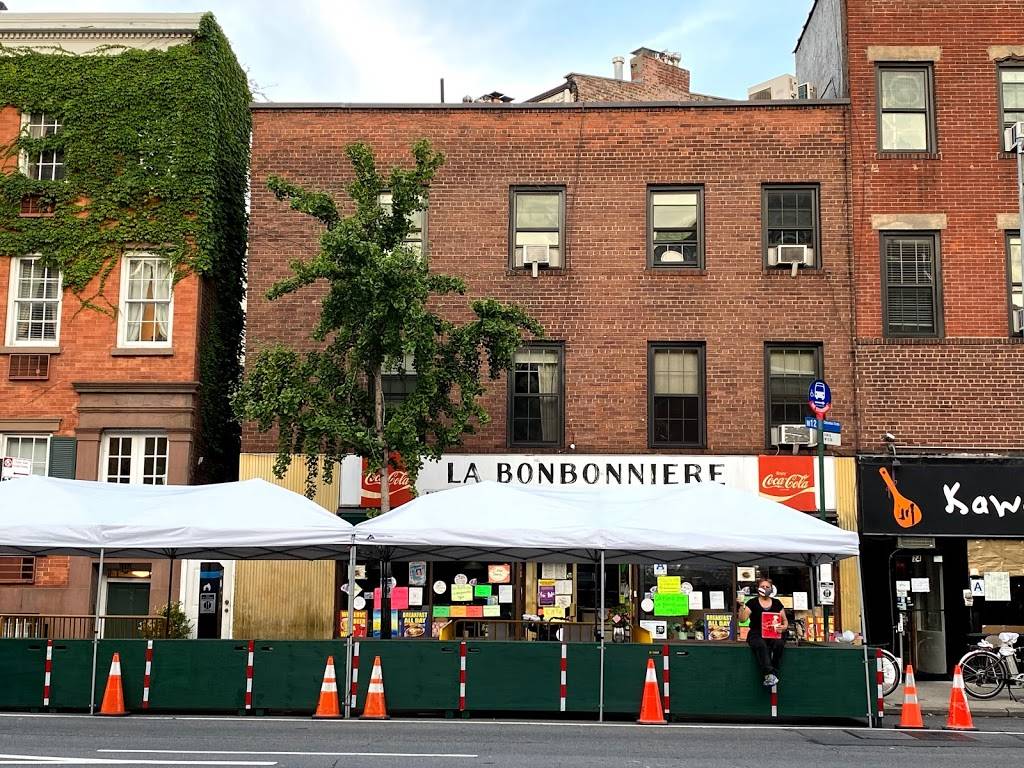 La Bonbonniere | restaurant | 28 8th Ave, New York, NY 10014, USA | 2127419266 OR +1 212-741-9266