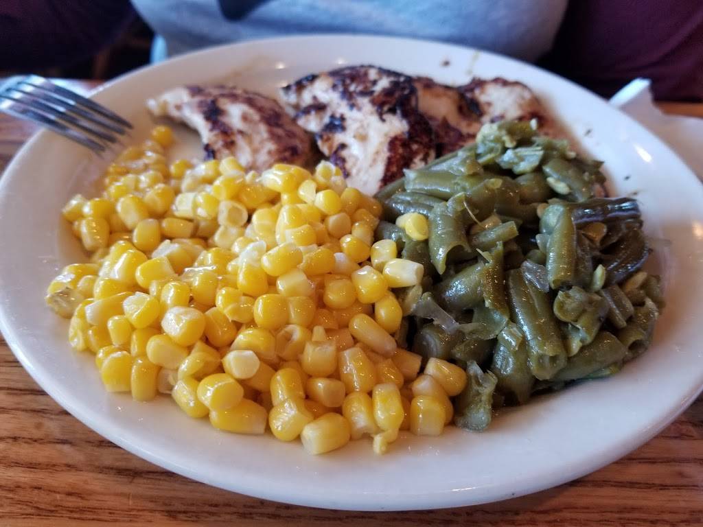 Cracker Barrel Old Country Store | restaurant | 5390 Walden Rd, Beaumont, TX 77705, USA | 4098425420 OR +1 409-842-5420