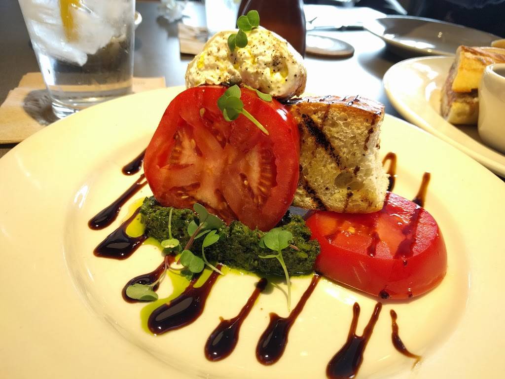 J. Alexanders Restaurant | restaurant | 10296 Bistro Dr, Jacksonville, FL 32246, USA | 9049967147 OR +1 904-996-7147