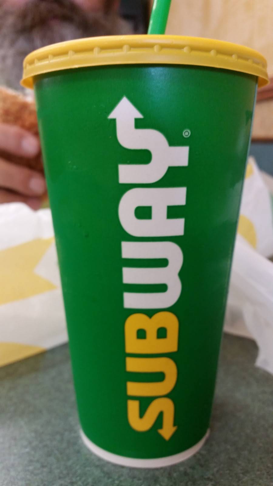Subway | restaurant | 1700 Park Ave, Muscatine, IA 52761, USA | 5632641318 OR +1 563-264-1318