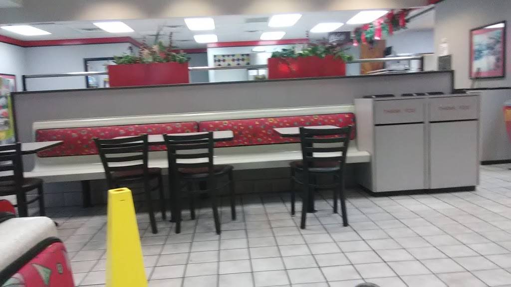 Dodges | restaurant | 3605 S Division St, Blytheville, AR 72315, USA | 8707625247 OR +1 870-762-5247