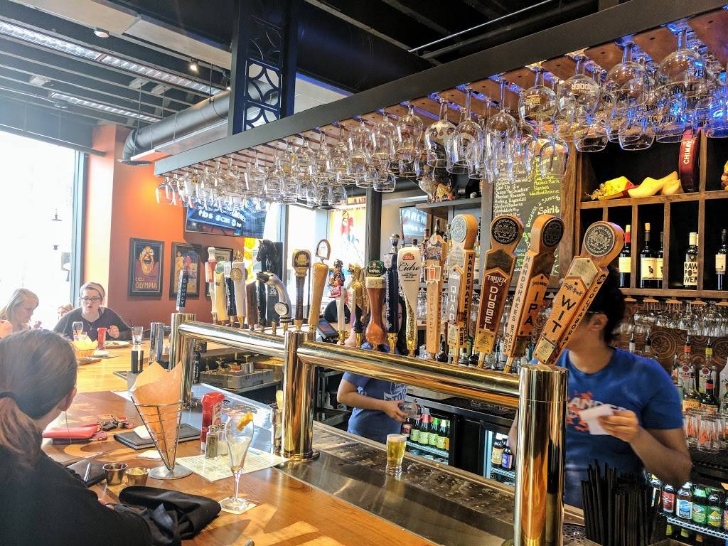 Café Hollander - Tosa | restaurant | 7677 W State St, Wauwatosa, WI 53213, USA | 4144756771 OR +1 414-475-6771