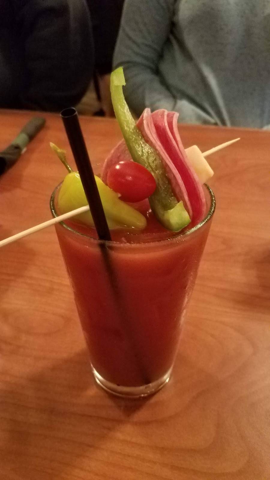 Mary Codys Restaurant | restaurant | 205 Main St, Onalaska, WI 54650, USA | 6085192200 OR +1 608-519-2200