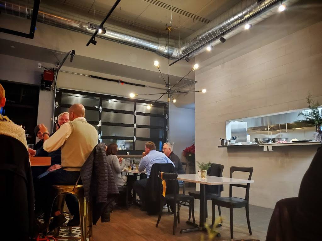 Bitter Toms Distillery | restaurant | 120 S Broadway St, Lake Orion, MI 48362, USA | 2486909535 OR +1 248-690-9535