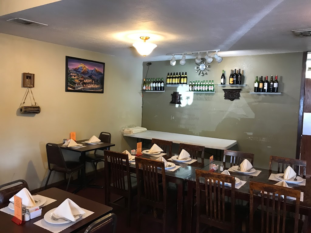 Everest Cuisine | restaurant | 2328 W Main St, Rapid City, SD 57702, USA | 6053434444 OR +1 605-343-4444