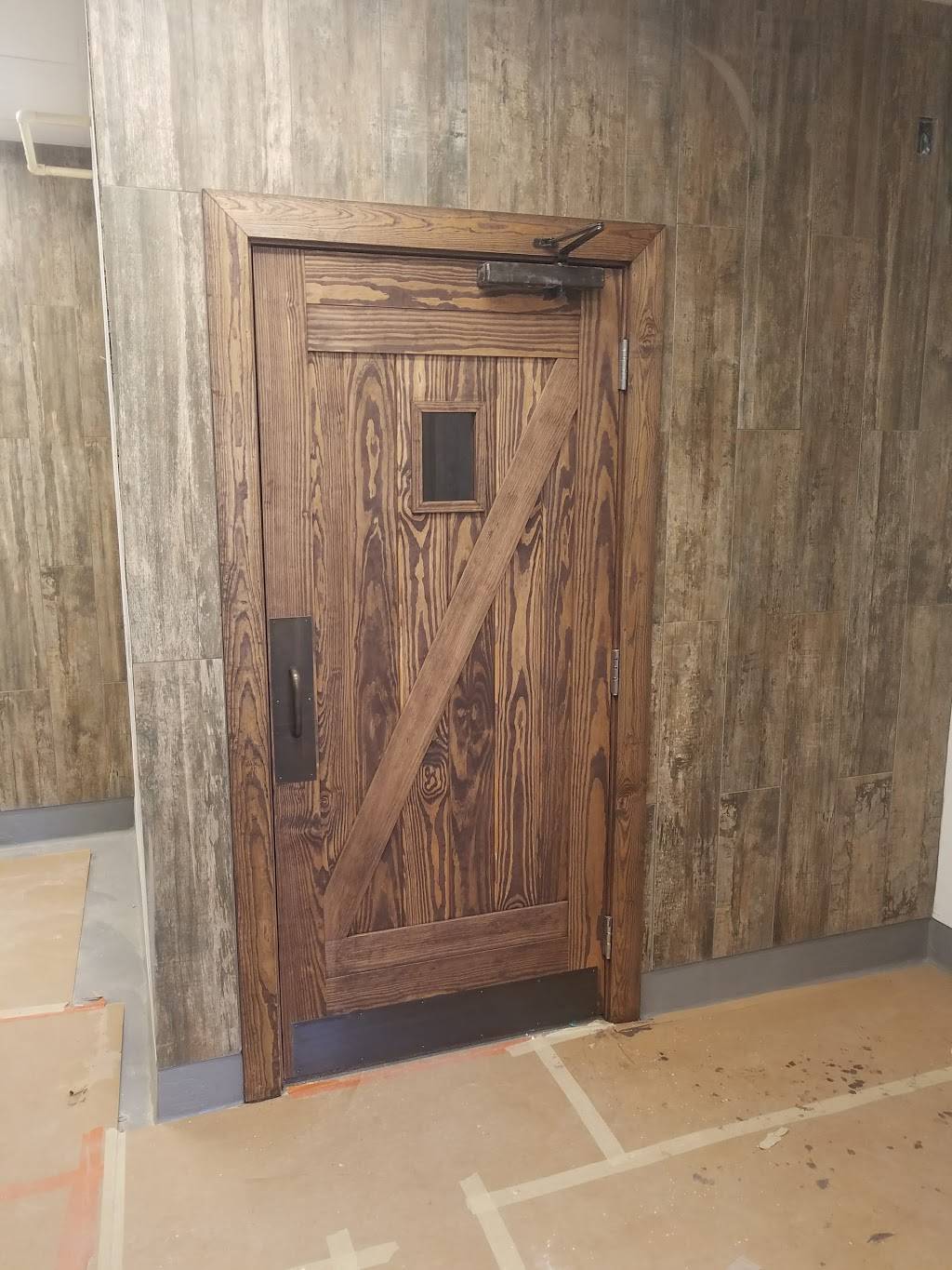 Dunkin | bakery | 6627 University Blvd, Winter Park, FL 32792, USA | 4076721090 OR +1 407-672-1090