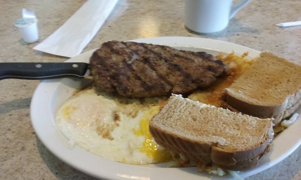 Arcadia Family Restaurant | restaurant | 615 Dettloff Dr, Arcadia, WI 54612, USA | 6083231134 OR +1 608-323-1134