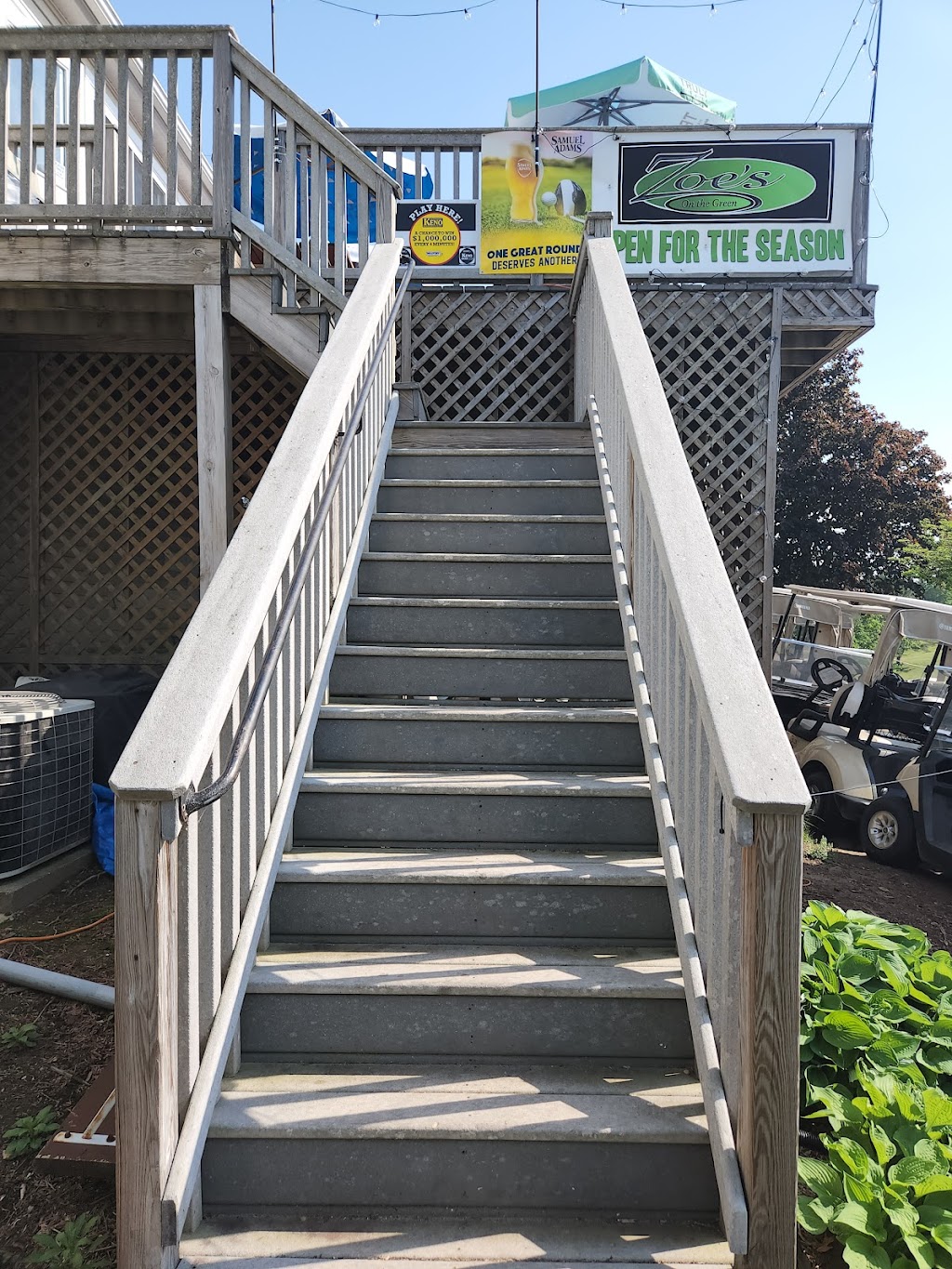 Zoes On The Green | restaurant | 154 Eaton St, Gardner, MA 01440, USA | 9784107761 OR +1 978-410-7761