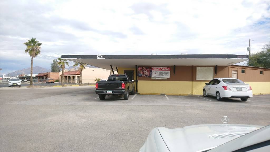 Asian Sofrito | restaurant | 2530 N 1st Ave, Tucson, AZ 85719, USA | 5202075701 OR +1 520-207-5701