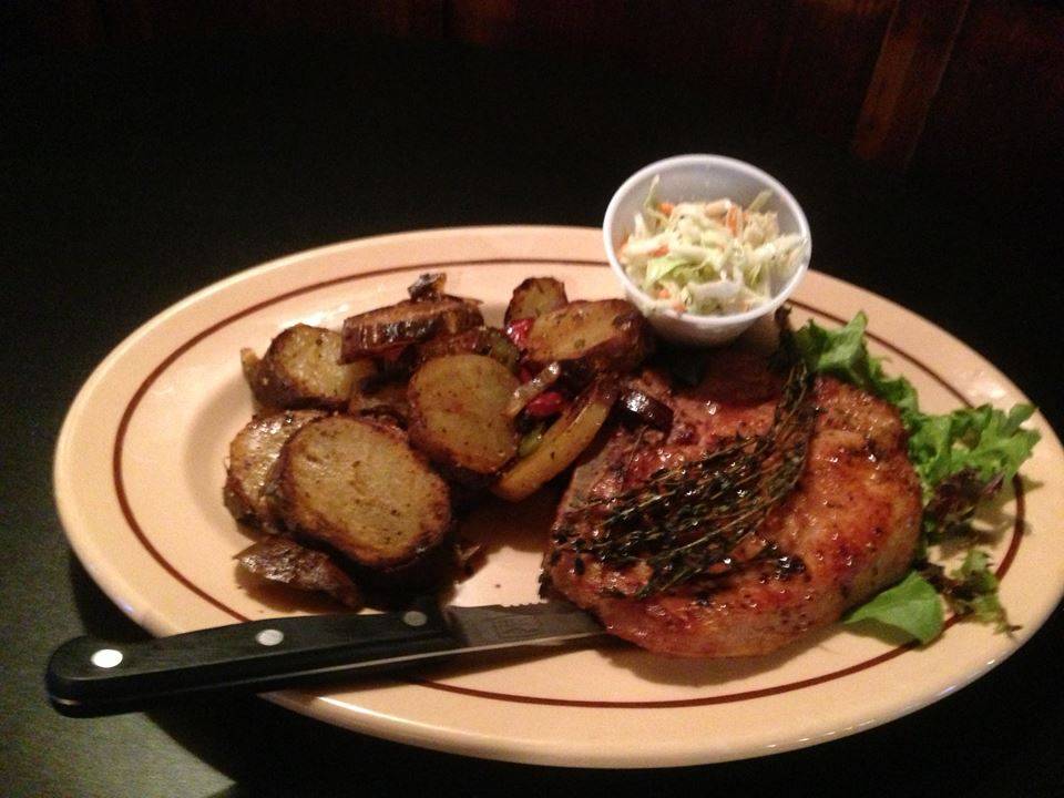 Flamingo Jacks Market Grill | restaurant | 234 S Market St, Wooster, OH 44691, USA | 3306010782 OR +1 330-601-0782