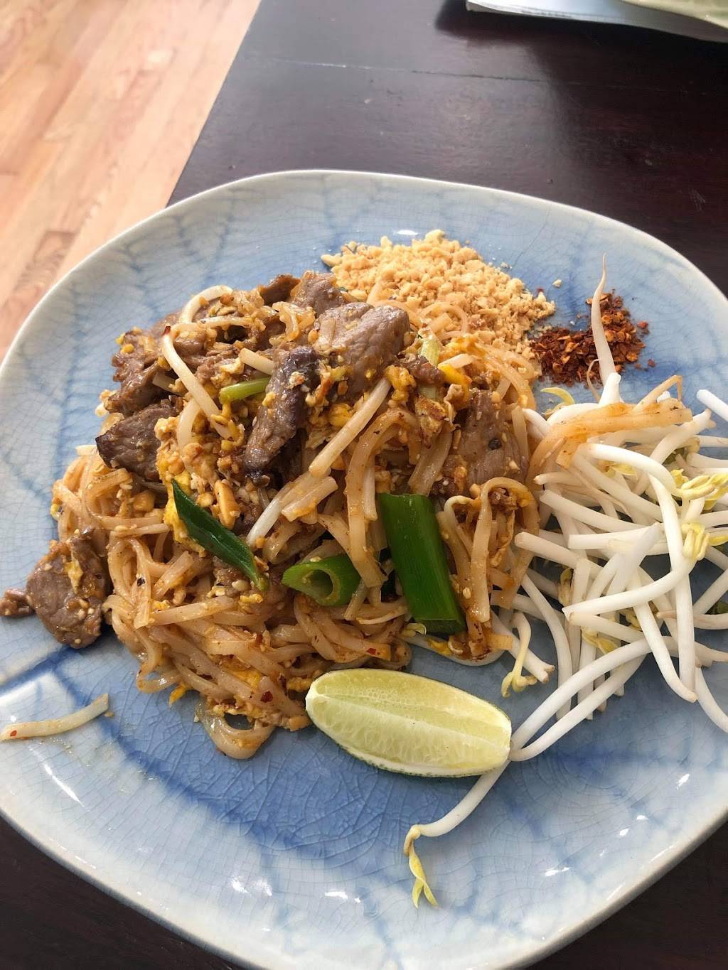 DEE@THAI | restaurant | 1301 N Calvert St, Baltimore, MD 21202, USA | 4436278827 OR +1 443-627-8827