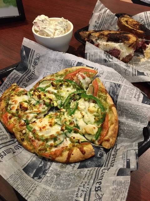 Monarch Cafe | restaurant | 208 W Howry Ave, DeLand, FL 32720, USA | 3868732117 OR +1 386-873-2117