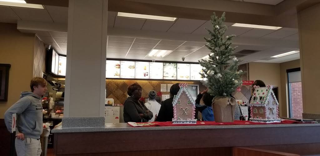 Chick-fil-A | restaurant | 1065 E County Line Rd, Jackson, MS 39211, USA | 6019913265 OR +1 601-991-3265