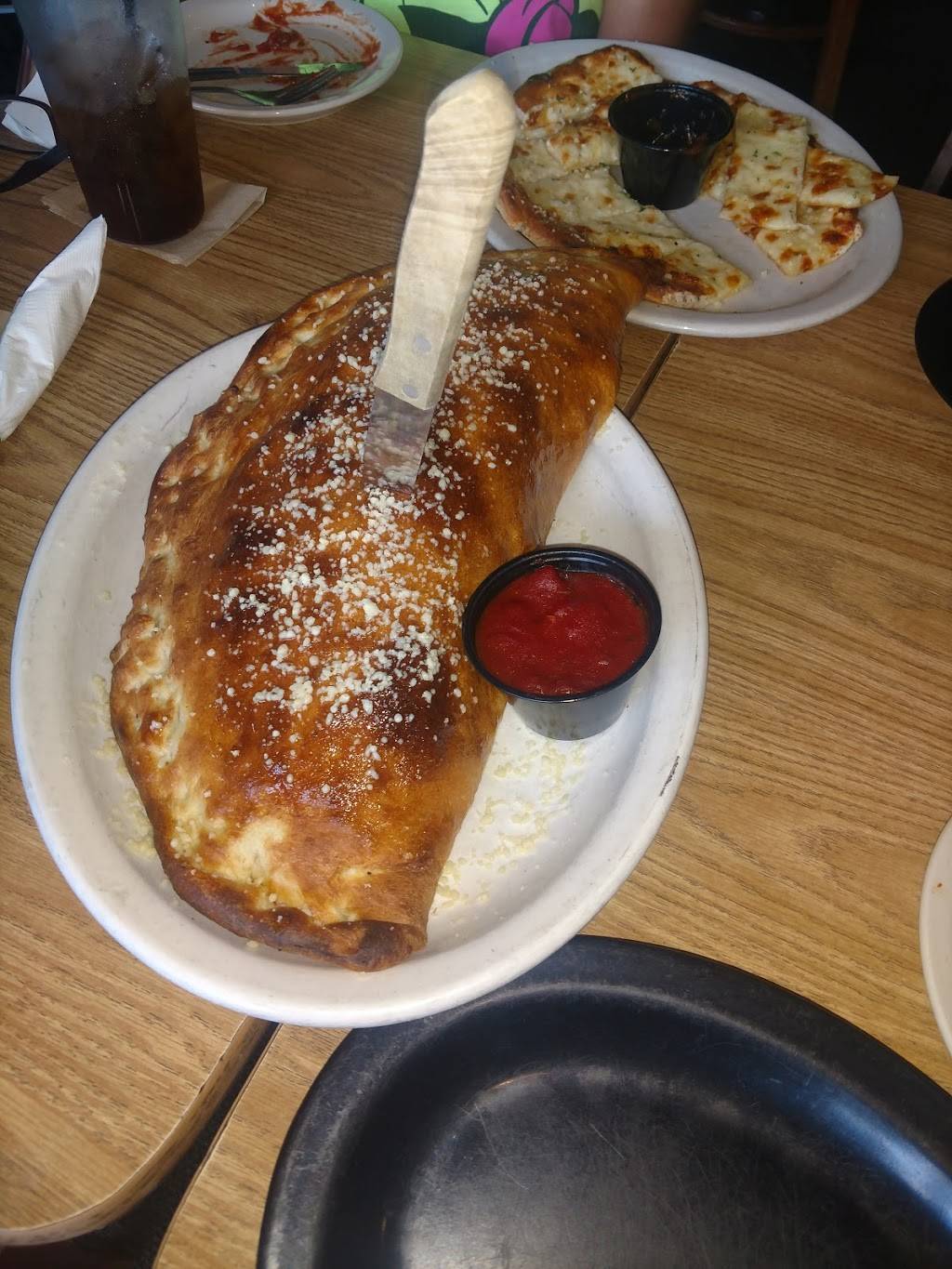 Castaways | restaurant | 3940 Boy Scout Rd, Bay City, MI 48706, USA | 9896863558 OR +1 989-686-3558