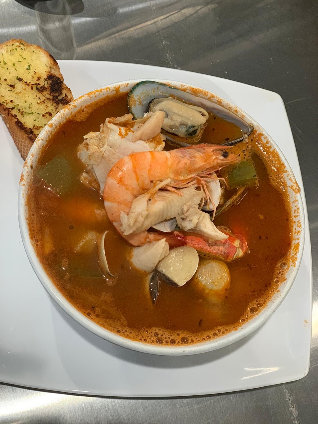 Mariscos Altamar | restaurant | 8027 W Loop 1604 N Unit 102, San Antonio, TX 78254, USA | 2106004432 OR +1 210-600-4432