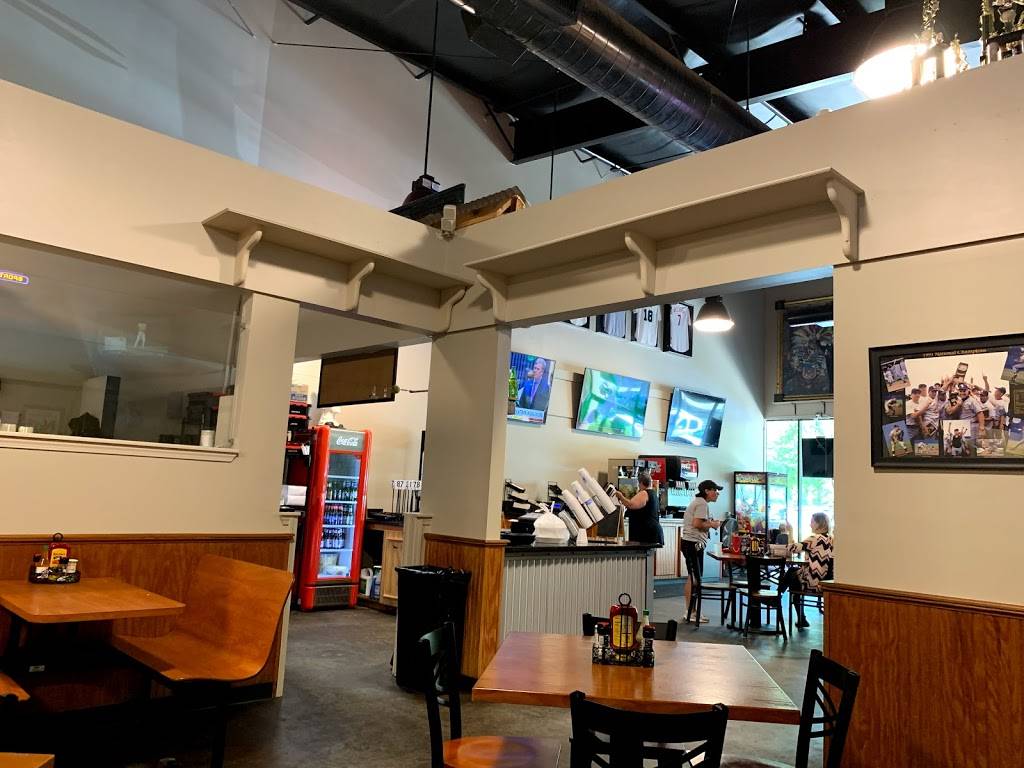 Triple Nickel Grill | restaurant | 813 Florida St # C, Mandeville, LA 70448, USA | 9856269989 OR +1 985-626-9989