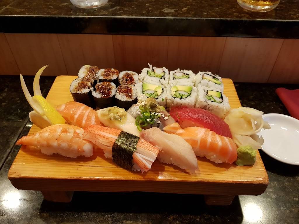 Yoshi Japanese Restaurant | restaurant | 373 Wilson St #2, Brewer, ME 04412, USA | 2079899688 OR +1 207-989-9688