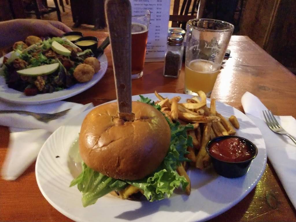 Emmas 321 Pub & Kitchen | restaurant | 377 US-202, Rindge, NH 03461, USA | 6038993322 OR +1 603-899-3322