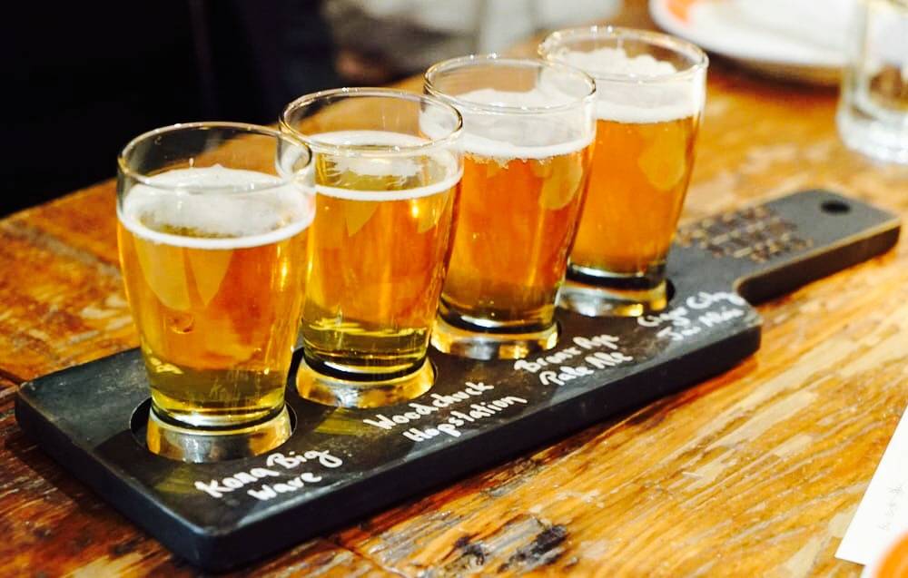 The Malt House | restaurant | 206 Thompson St, New York, NY 10012, USA | 2122287713 OR +1 212-228-7713