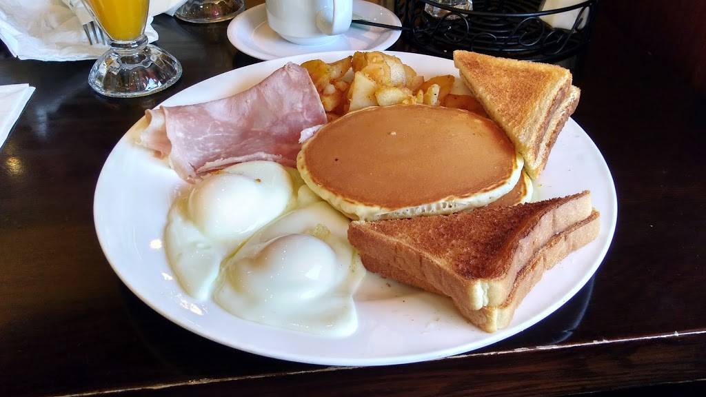 El Sabor Azogueno | restaurant | 10119 37th Ave, Corona, NY 11368, USA | 9178326801 OR +1 917-832-6801