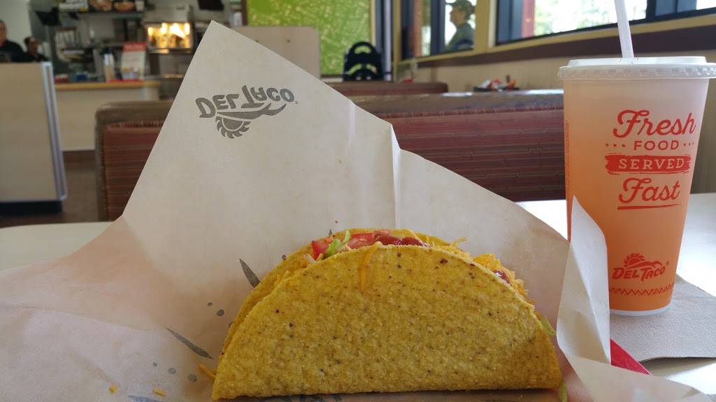 Del Taco | meal takeaway | 1398 Foothill Blvd, La Verne, CA 91750, USA | 9095969406 OR +1 909-596-9406