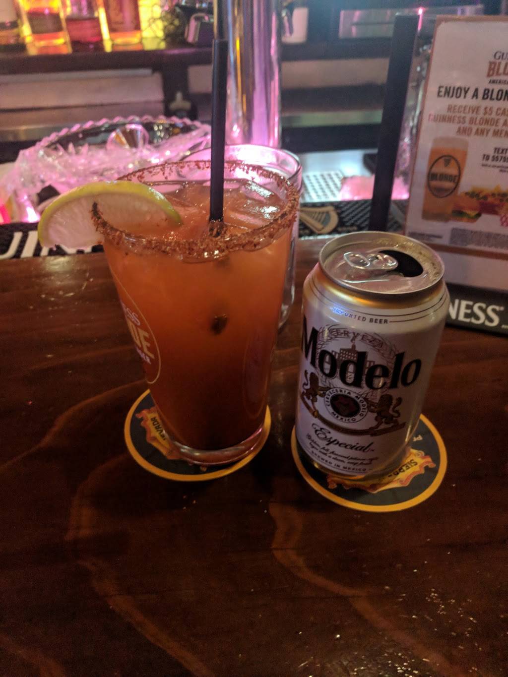 Zoes | restaurant | 3088 24th St, San Francisco, CA 94110, USA | 4155702213 OR +1 415-570-2213