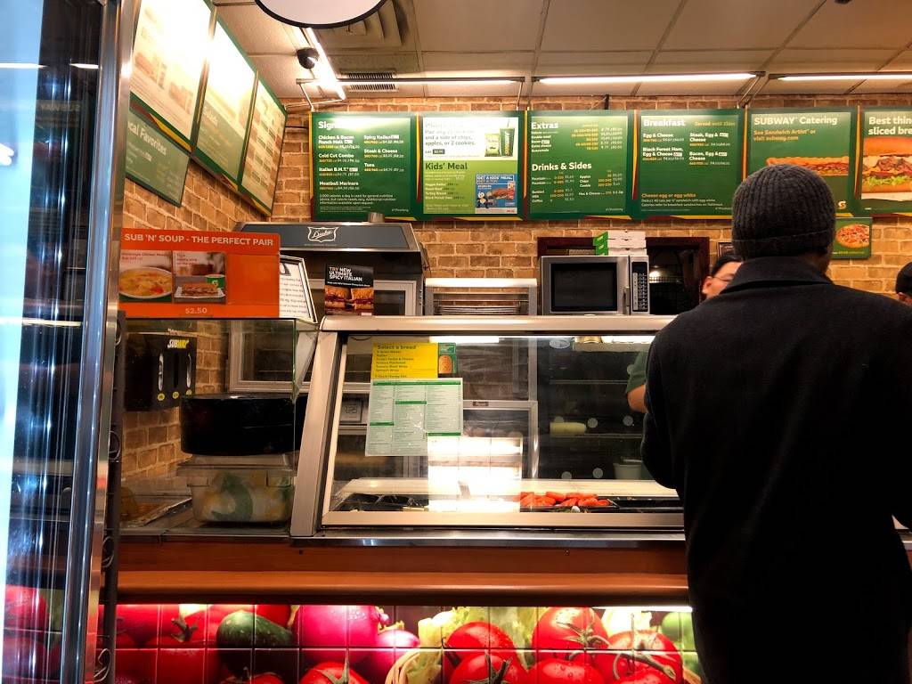 Subway Restaurants | restaurant | 165 Church St, New York, NY 10007, USA | 2124067582 OR +1 212-406-7582