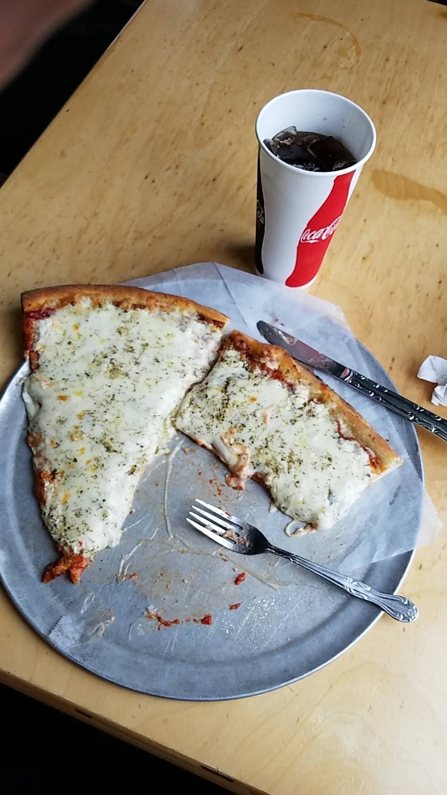 Fellinis Pizza | restaurant | 909 Ponce De Leon Ave NE, Atlanta, GA 30306, USA | 4048733088 OR +1 404-873-3088