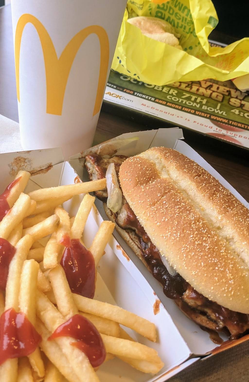 McDonalds | cafe | 3520 Storey Ln, Dallas, TX 75220, USA | 2143508620 OR +1 214-350-8620