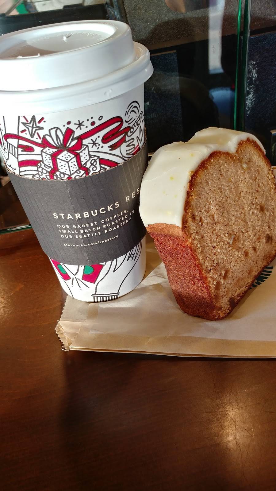 Starbucks | cafe | 302 E Silver Spring Dr, Whitefish Bay, WI 53217, USA | 4143328628 OR +1 414-332-8628