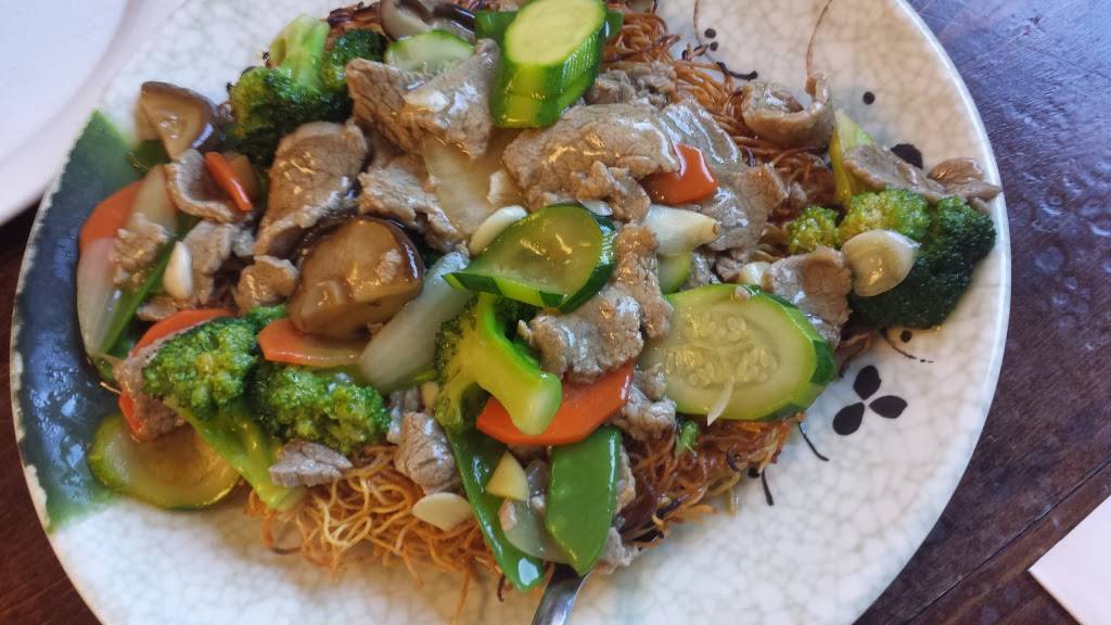 Golden Harbor Authentic Chinese Cuisine | restaurant | 505 S Neil St, Champaign, IL 61820, USA | 2173988988 OR +1 217-398-8988