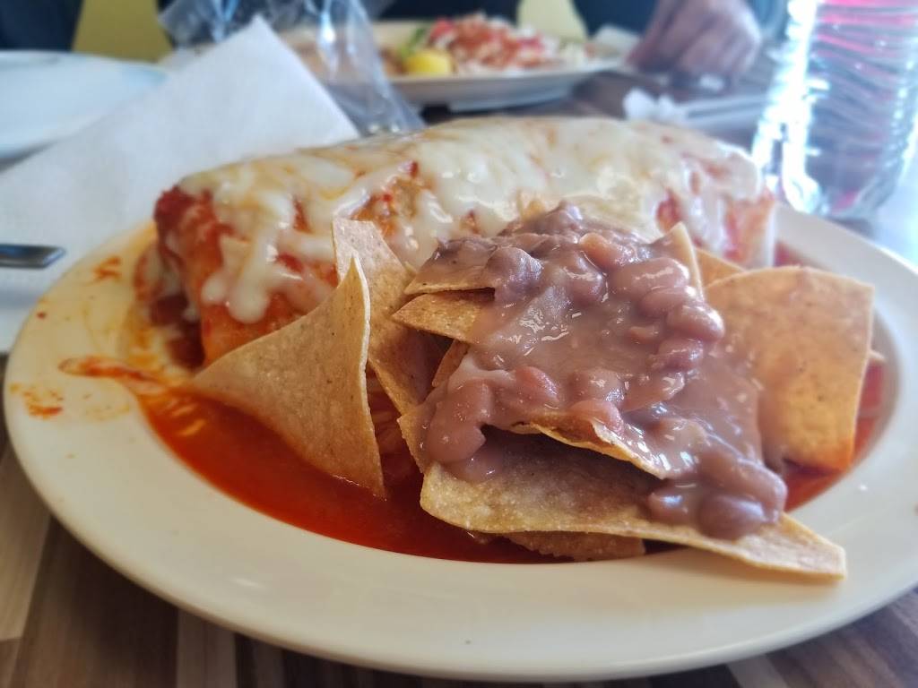 Lilys Tacos | restaurant | 901 N Garey Ave, Pomona, CA 91767, USA | 9096220444 OR +1 909-622-0444